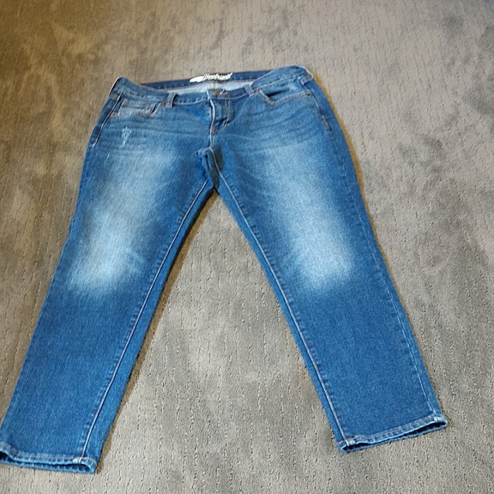 5 For 25.00/Sz.6 reg. Jeans,distressed,SALE!!